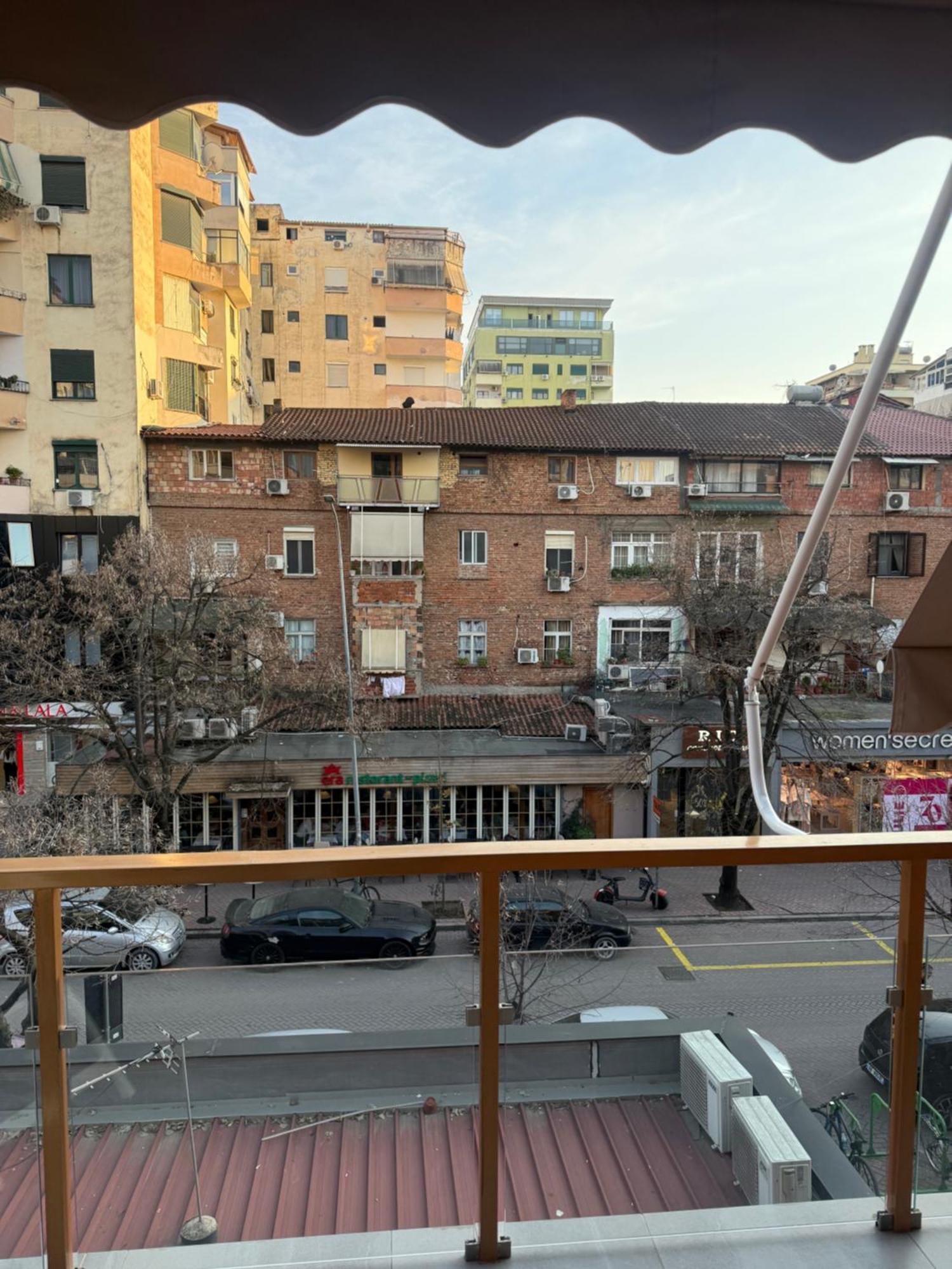 Harmony Apartment Blloku Tirana Exterior foto